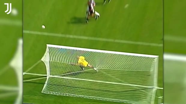 Del Piero's stunning brace against Venezia